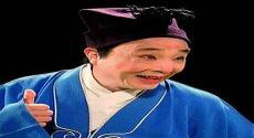 小丑的戏装如何画